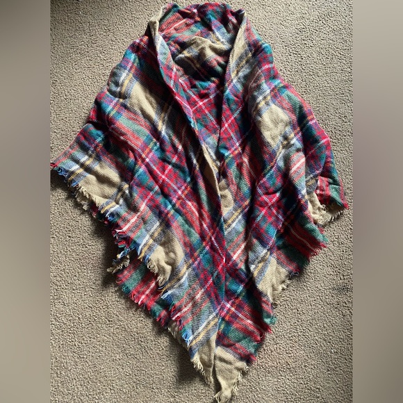 Accessories - Blanket Scarf